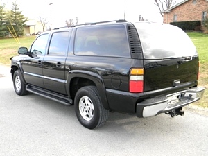 2005 CHEVY SUBURBAB 4X4