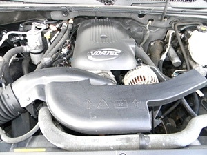 2005 CHEVY SUBURBAB 4X4