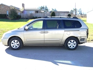 2006 KIA SEDONA (SOLD)