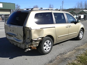 2006 KIA SEDONA (SOLD)