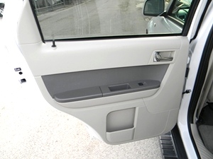 2009 MERCURY MARINER PREMIER (SOLD)