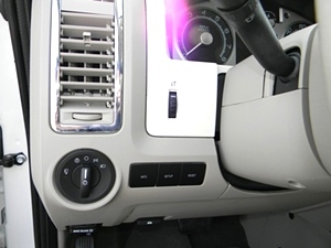 2009 MERCURY MARINER PREMIER (SOLD)
