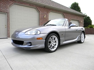 2002 Mazada Miata MX-5 Convertible Special Edition