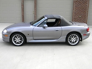 2002 Mazada Miata MX-5 Convertible Special Edition