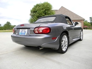 2002 Mazada Miata MX-5 Convertible Special Edition