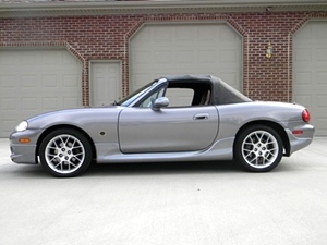 2002 Mazada Miata MX-5 Convertible Special Edition