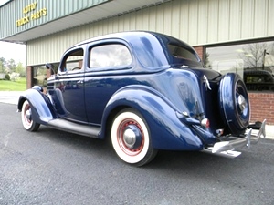 1936 Ford 2 Door Sedan