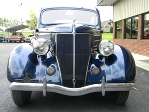 1936 Ford 2 Door Sedan