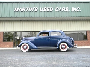 1936 Ford 2 Door Sedan