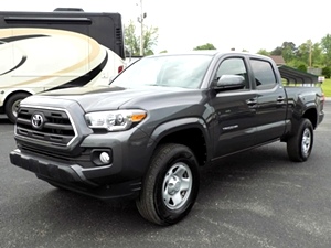 2016 Toyota Tacoma SR5