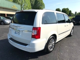 2013 CHRYSLER TOWN & COUNTRY TOURING L VAN