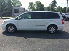 2012 Chrysler Town & Country Van Wagon Touring