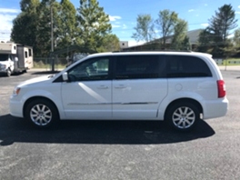 2012 CHRYSLER TOWN AND COUNTRY TOURING VAN