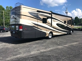 2015 Newmar Canyon Star 3953